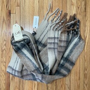 Pia Rossini - Plaid Scarf